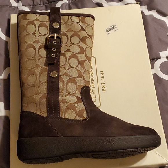 Authentic Coach Boots size 7 - Picture 1 of 8